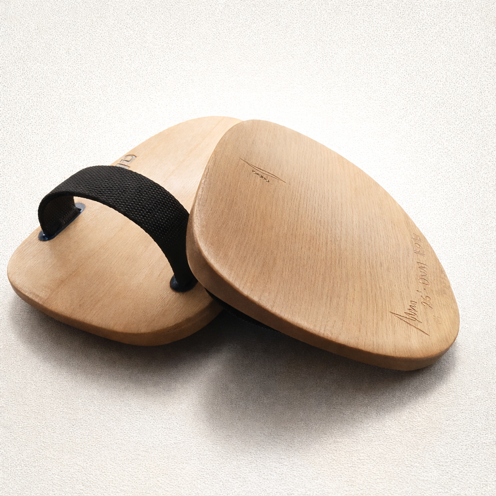 Two Hands. One Flow.